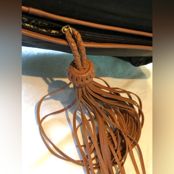 Whimsical Jessica Kagan Cushman black designer clutch with leather fringe detail - Picture 7 of 9